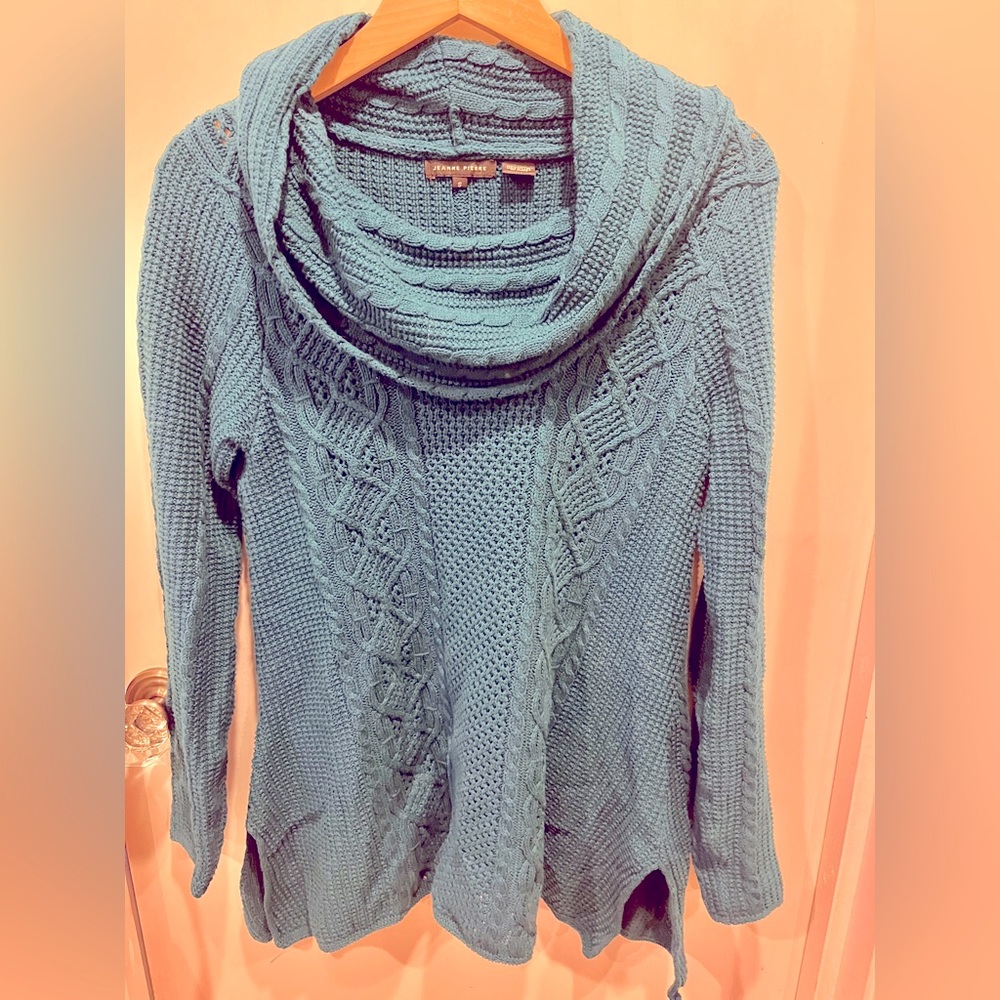 Jeanne Pierre sweater